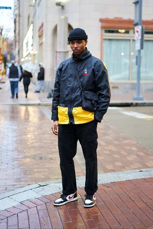 Dark Blue And Navy Harrington Jacket, Windbreaker Fashion Trends With Black Jeans, Windbreaker Outfit: 