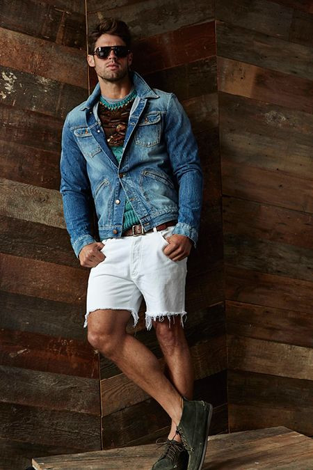 Light Blue Casual Jacket, Stylish Winter Wardrobe Ideas With White Denim Short, Men's Shorts Trends 2022: 