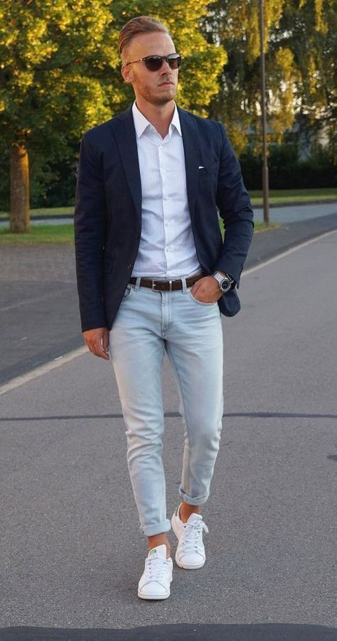 Dark Blue And Navy Suit Jackets Tuxedo, Men's Ideas With Light Blue Jeans, Vestimenta Formal Hombre Joven: 