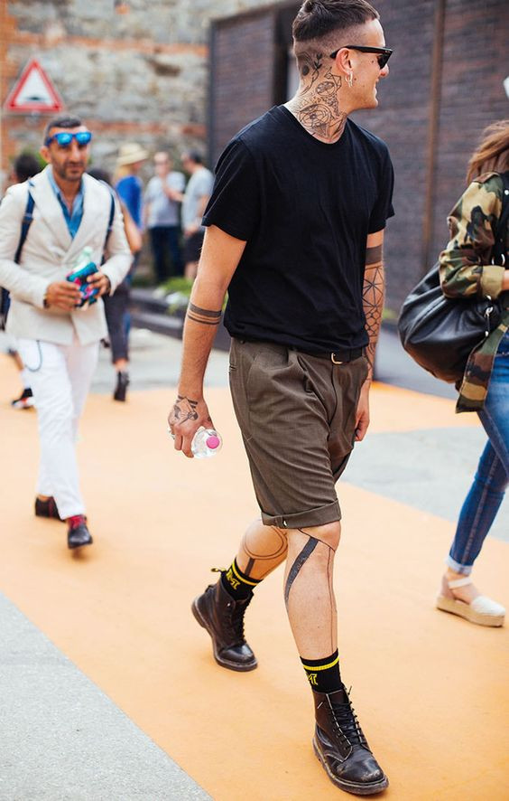 Dark Blue And Navy T-shirt, Dr. Martens Ideas With Brown Casual Short, Boots And Shorts: 