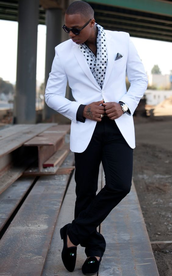 White Suit Jackets And Tuxedo, Men's Prom Wardrobe Ideas With Black Casual Trouser, Black And White Party Outfits Men: 