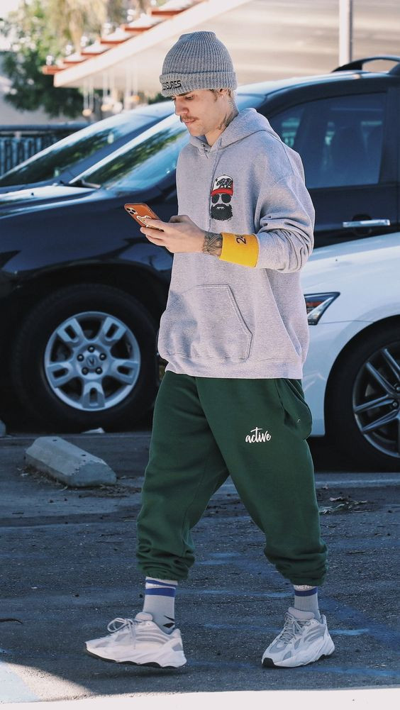 Green Sweat Pant, Winter Casual Ideas With Grey Hoody, Justin Bieber ...