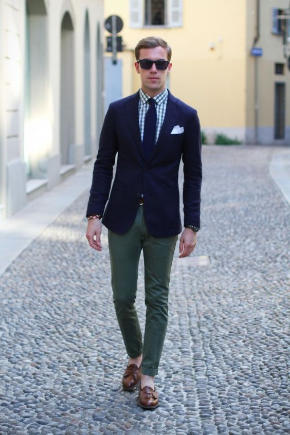 Dark Blue And Navy Suit Jackets Tuxedo, Convocation Ideas With Green Formal Trouser, Navy Blazer Outfit Men's: 
