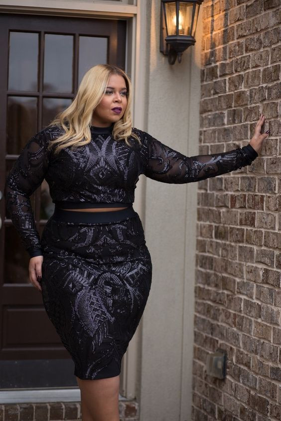 Black Crop Top, Sequin Fashion Ideas With Black Formal Skirt, Curvy Plus Size Birthday Outfit Ideas: 