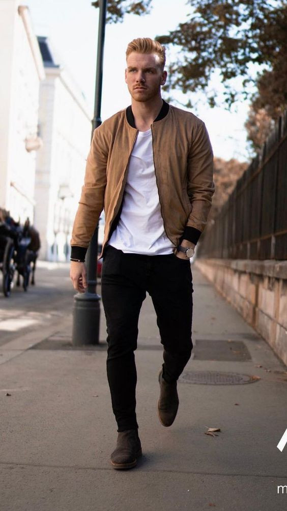 Brown Bomber Jacket, Bomber Jacket Fashion Outfits With Black Casual Trouser, Look Para Hombres: 