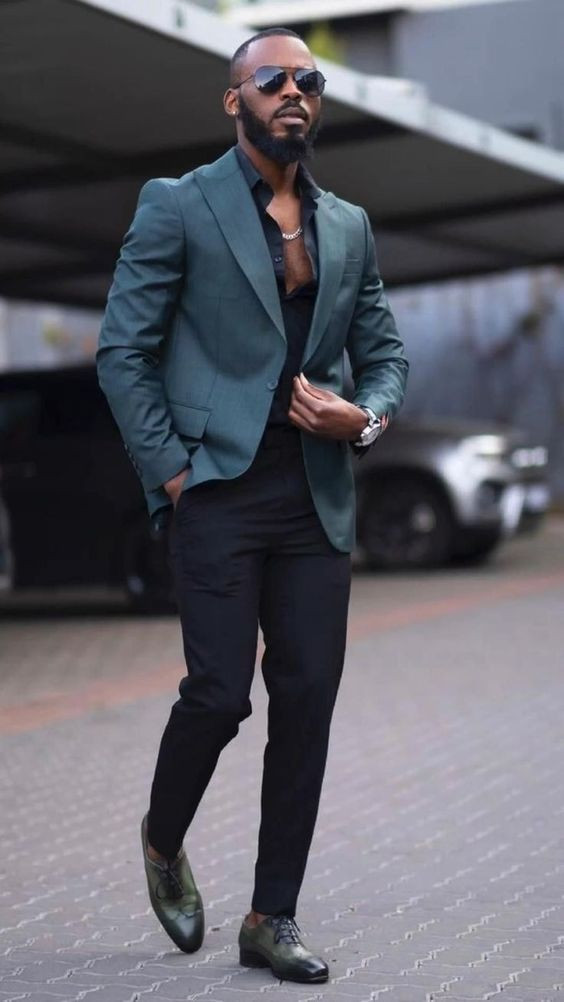Green Suit Jackets And Tuxedo, Men's Prom Fashion Outfits With Black Formal Trouser, Short Men Formal Outfit: 