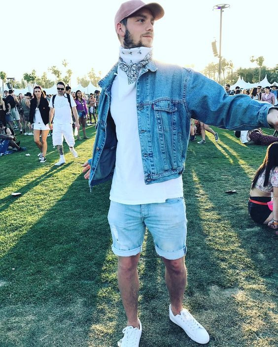 Light Blue Casual Jacket, Country Concert Fashion Outfits With Light Blue Swim Short, Outfits Men's Coachella: 