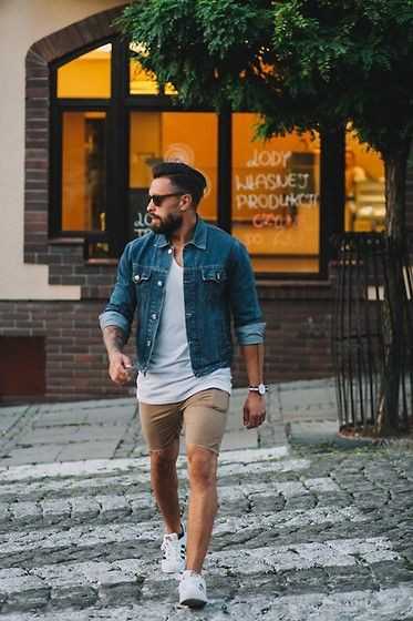 Dark Blue And Navy Casual Jacket, Stylish Summer Fashion Ideas With Beige Hotpant, Summer Adidas Superstar Outfit Men's: 