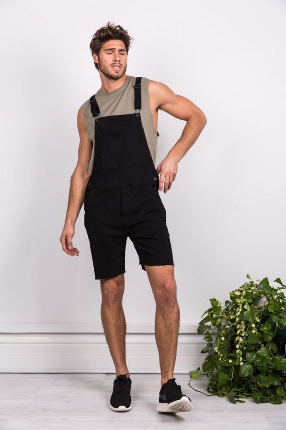 Men's Overall Ideas With Black Trainer, Hombre Con Ropa Jardinera: 