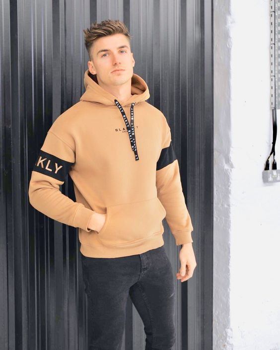 Beige Hoody, Winter Outfits Ideas With Grey Sweat Pant, Outfits For Teenage Guys: 