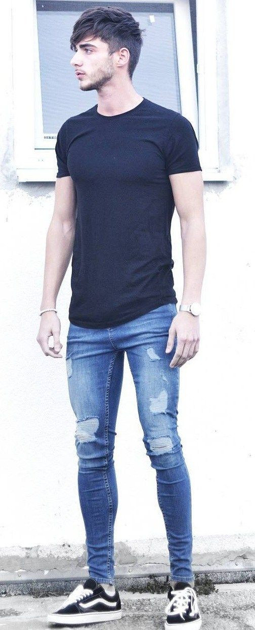 Light Blue Jeans, Ripped Jeans Outfit Designs With Dark Blue And Navy  T-shirt, Black T Shirt And Jeans Outfit Men |