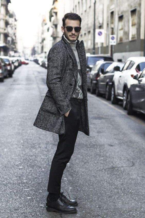 Grey Wool Coat, Men's Suit Clothing Ideas With Black Casual Trouser, Male Turtleneck Outfit: 