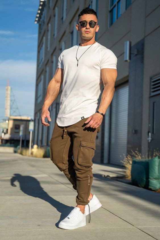 Brown Cargo, Men's Joggers Fashion Trends With White T-shirt, Jeans ...