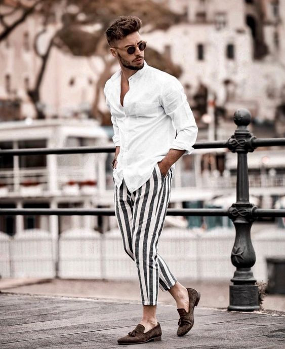 Sweat Pant, Casual Outfits With White Shirt, Vertical Striped Pants ...