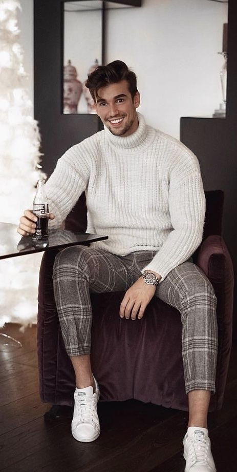 White Sweater, Turtleneck Outfits Ideas With Grey Leather Trouser, Checkered Pants And Turtleneck Men: 
