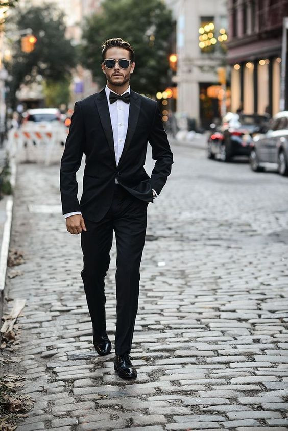 Outfit inspiration groom black suit, funeral attire