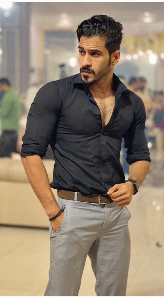 Best 5 Black Shirt And Pants Combinations  Our Fashion Passion