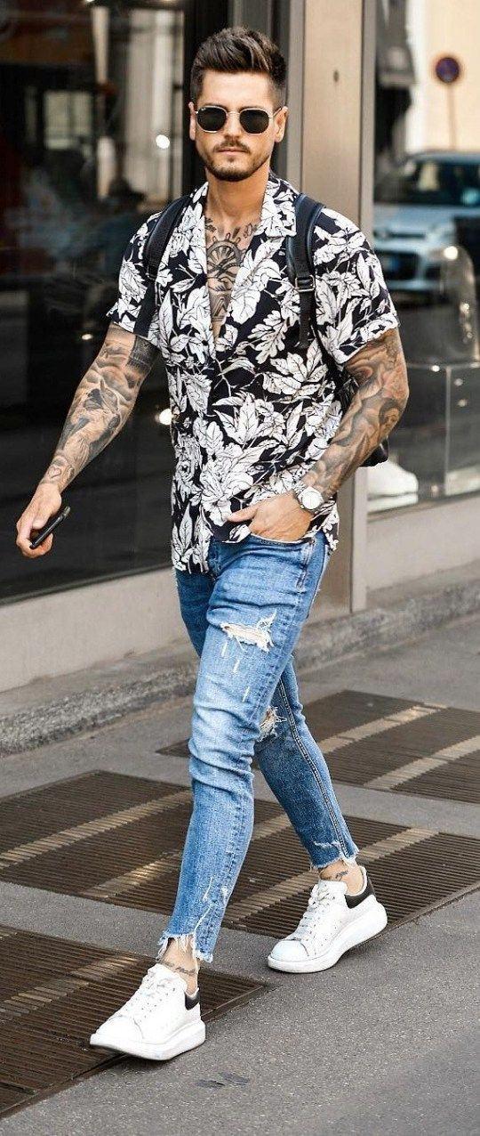 Light Blue Jeans, Ripped Jeans Outfits Ideas With Upper, Men's Summer Street Fashion: 