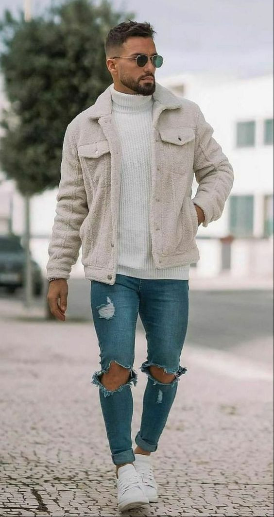 Light Blue Casual Trouser, Outfit Trends With Beige Casual Jacket, Jeans: 