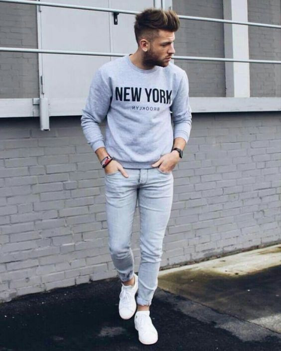 Grey Sweatshirt, Winter Ideas With Light Blue Jeans: 