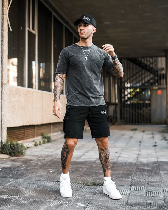 Grey T-shirt, Gym Outfit Trends With Black Denim Short, Men 2022 Summer Outfit Ideas: 
