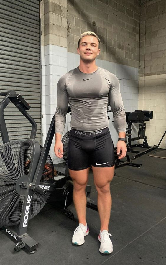 Grey T-shirt, Gym Outfit Designs With Black Sportswear Short, Gym Fits Guys: 