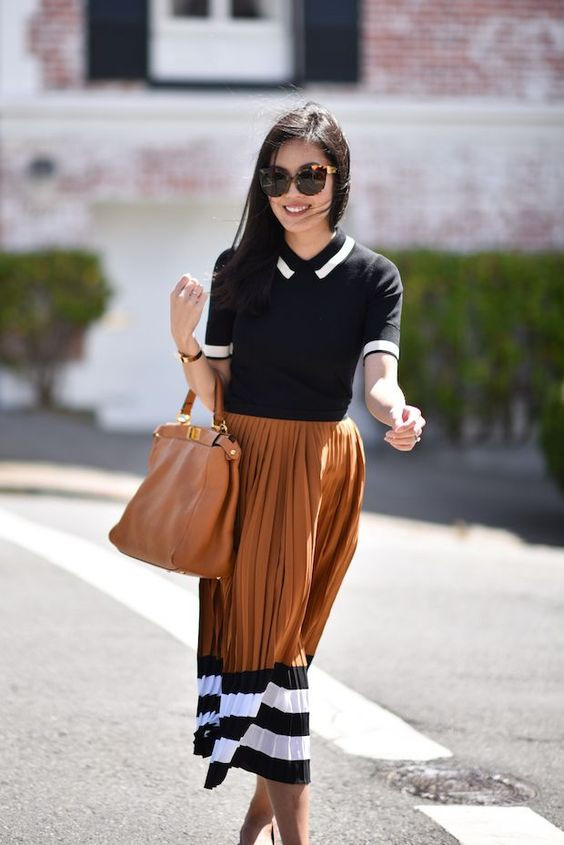Black Polo T-Shirt, Spring Fashion Wear With Brown Casual Skirt, Green Polo Shirt Outfit Women's: 