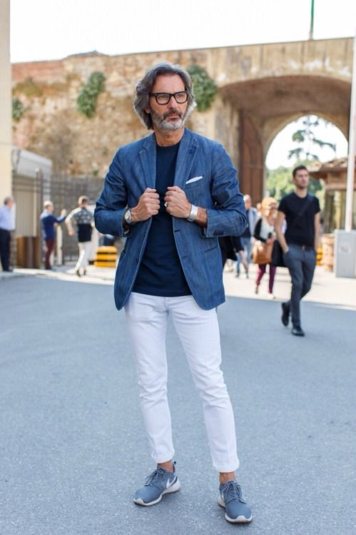 White Jeans, Men's Outfits Ideas With Dark Blue And Navy Suit Jackets Tuxedo, Blue Sneakers Outfit Men: 