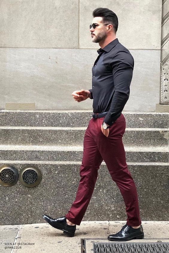 Red Casual Trouser, Men's Fashion Ideas With Black Shirt, Standing: 