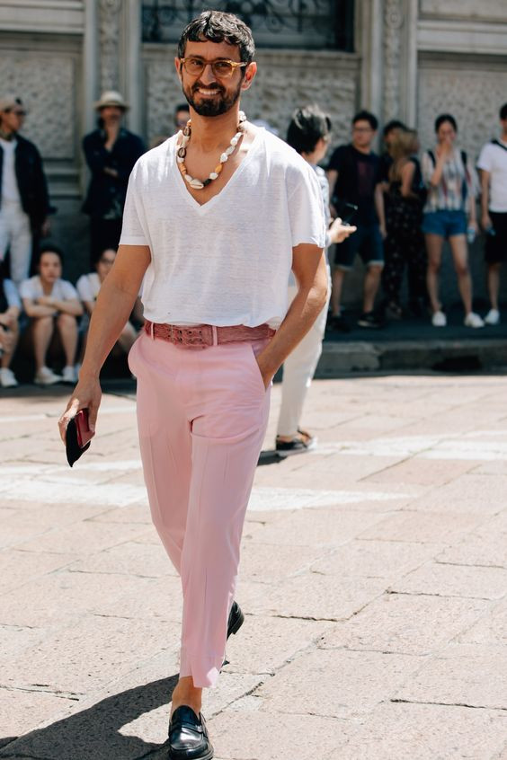 Pink Formal Trouser, Men's Clothing Ideas With White T-shirt, Men's Pink Pants Outfit: 