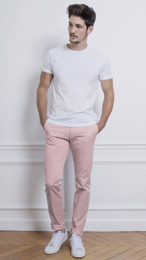 Pink Casual Trouser, Men's Wardrobe Ideas With White T-shirt, Combinar Pantalon Rosa Hombre: 