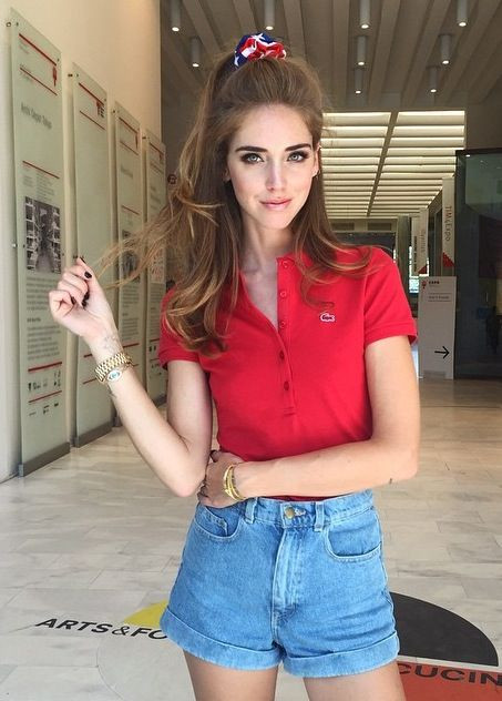Red Polo T-shirt, Spring Attires Ideas With Light Blue Jeans, 女 Polo 衫 穿 搭: 