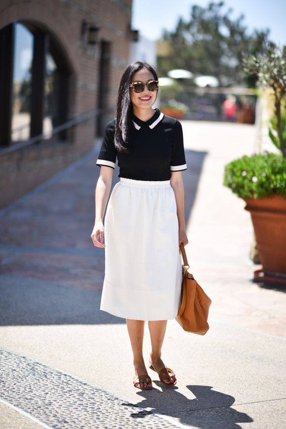 Black Polo T-Shirt, Spring Outfits With White Casual Skirt, Polo Shirt Outfits Women: 