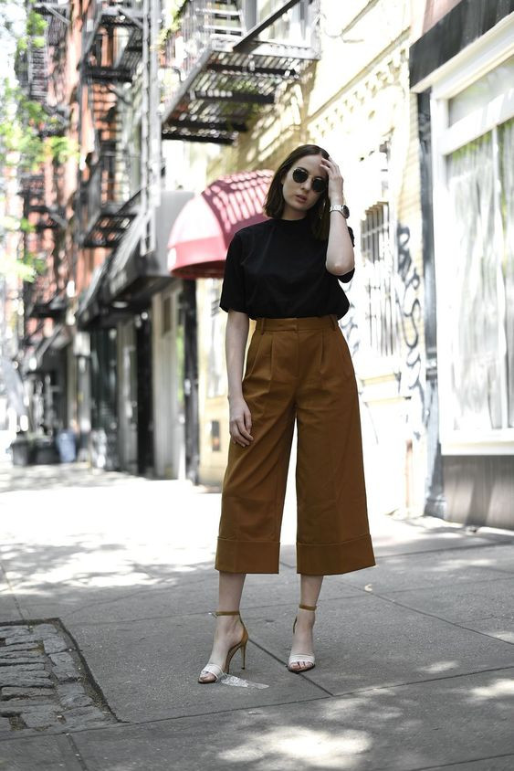 Brown Casual Trouser, Square Pants Fashion Ideas With Black Top, Brown Square Pants Outfit: 
