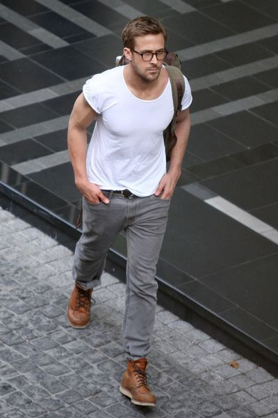 White T-shirt, Boot Fashion Tips With Grey Jeans, Ryan Gosling Style: 