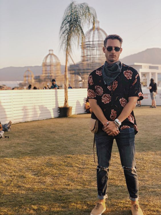 Introducir 36+ imagen outfit coachella hombre - Abzlocal.mx