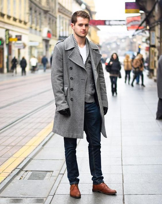 Grey Wool Coat, Gloves Outfit Trends With Dark Blue And Navy Casual ...