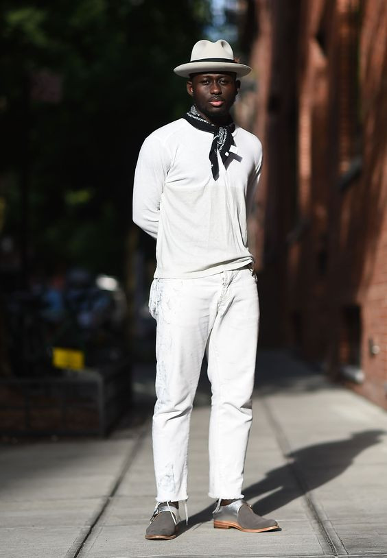 White Polo-shirt, Bandana Fashion Wear With White Neckerchief Men Street | Sun hat, white coat, men's style, casual wear