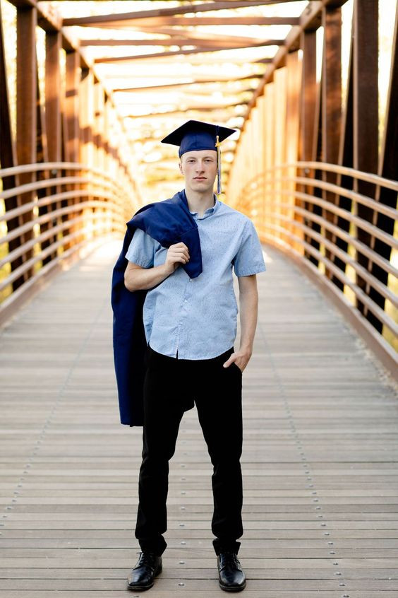 Celebrate in style without overthinking it, just throw on a breezy cotton shirt and denim!: graduation wear,  graduation photography,  Graduation ceremony,  academic dress,  Electric blue,  Formal wear  